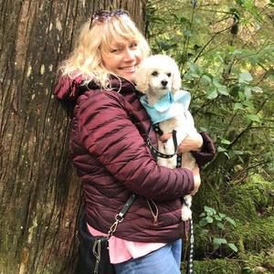 Meet your Posher, Joanna